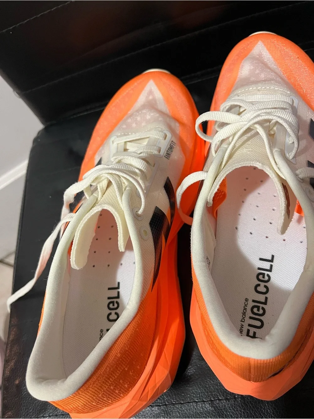 New Balance fuel cell unisex Orange